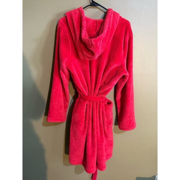 Victoria’s Secret red plushy robe women’s size M - Picture 5 of 5
